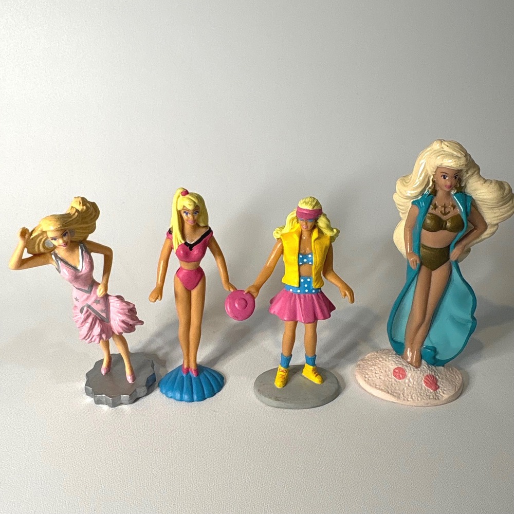 Vintage Barbie PVC Mini Figure Lot 4pc 90s Pink Party Beach Sporty